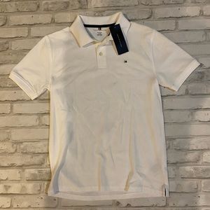 Tommy Hilfiger Boys Polo Style shirt NWT
